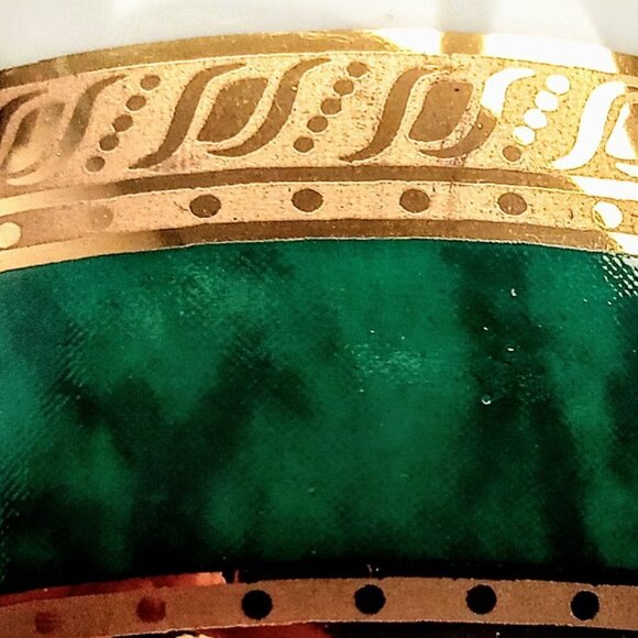 White Porcelain Green Gold Trim Salt & Pepper Shakers - Picture 6 of 6